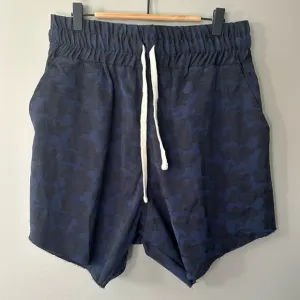 Tribe Kelley Camo Shorts‎ Sz M NWOT
