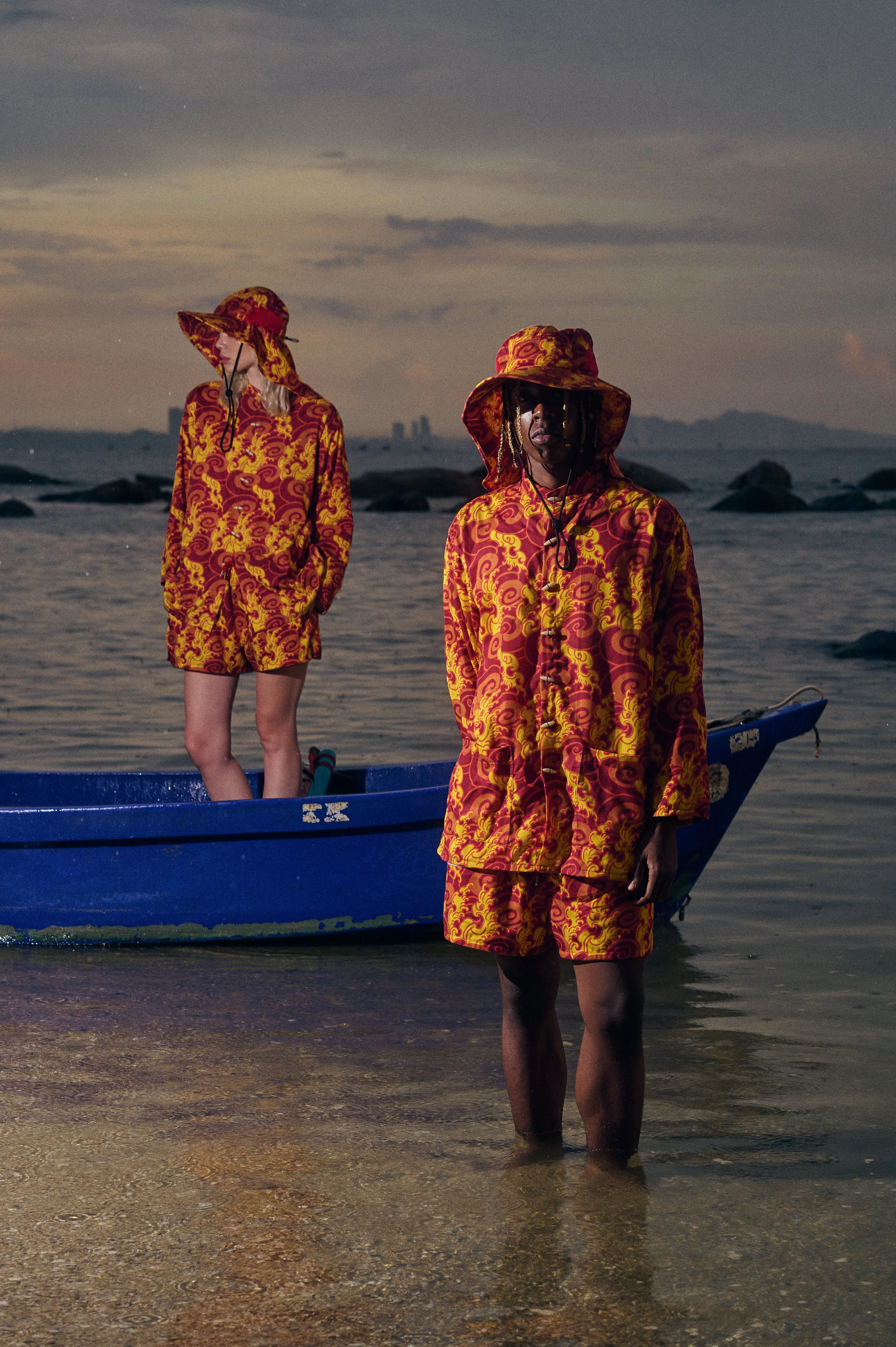 [UNISEX] GUY LE TATOOER X LOCO MOSQUITO "FIRE IS WATER" SHORTS