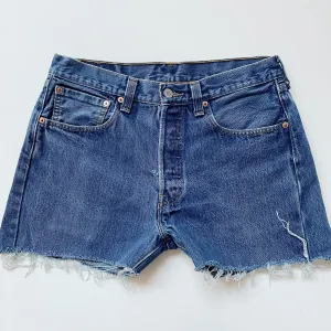Vintage Levi’s 501 Dark Denim Shorts | Size 30