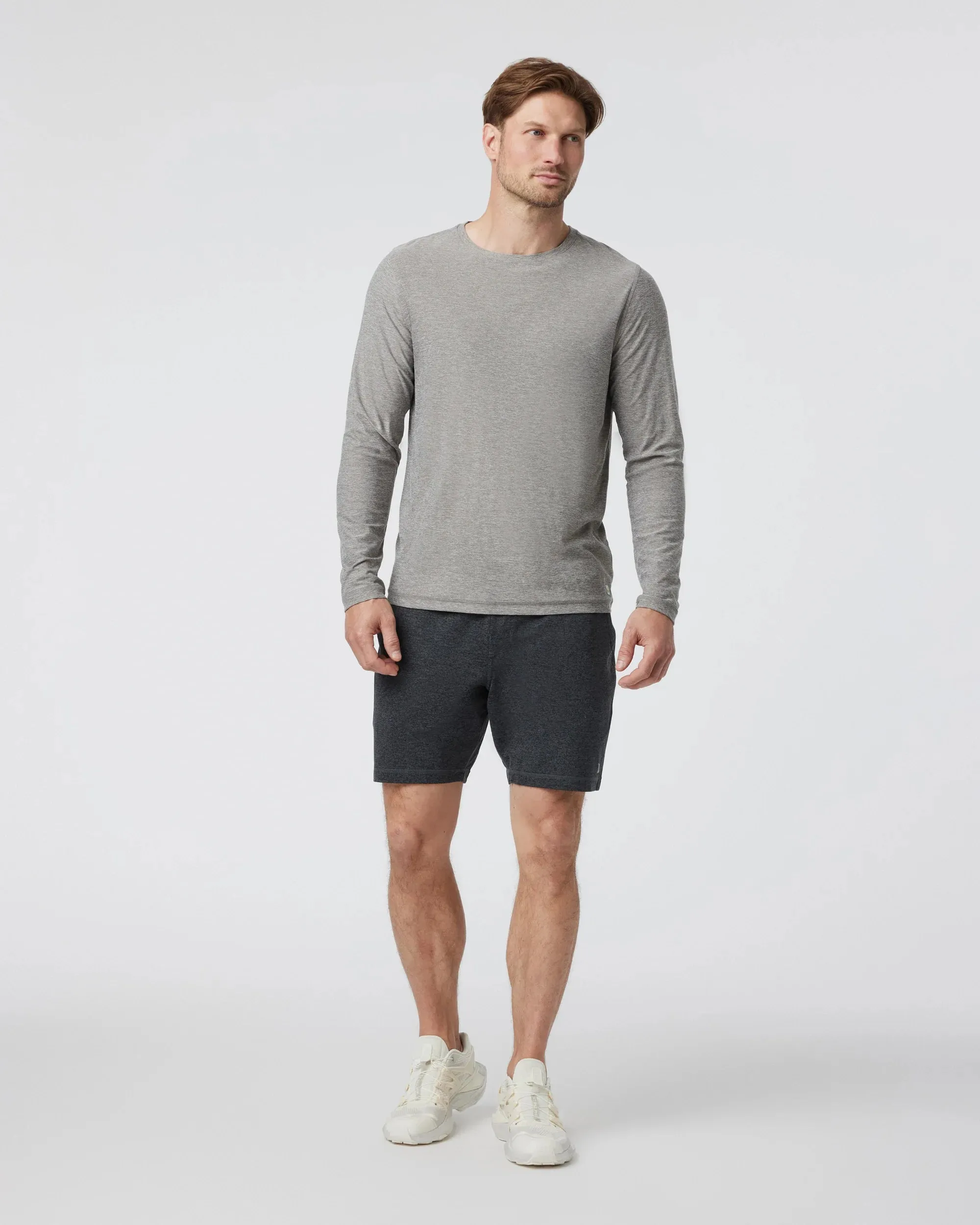 vuori Men's 7" Ponto Performance Short in Charcoal Heather