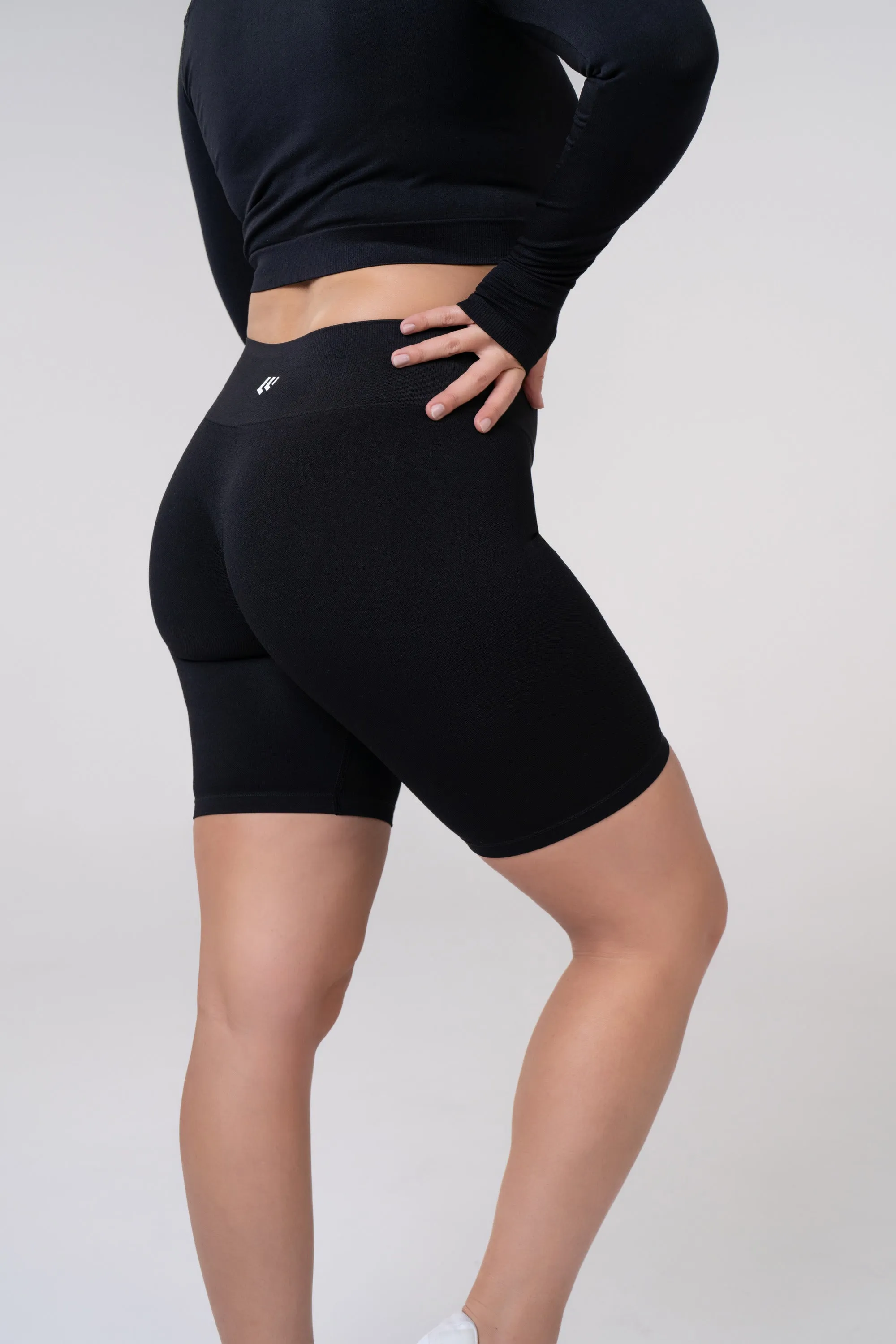 Women's Seamless Bike Shorts 7 inches - Poppy Seed Grey